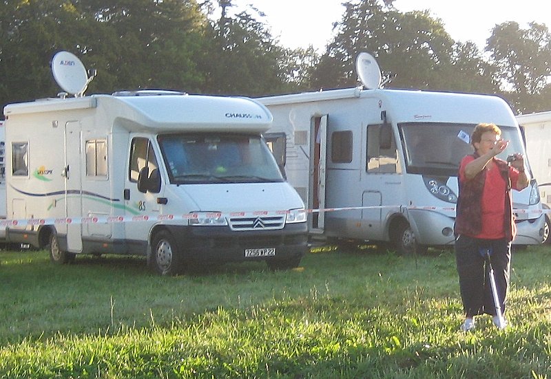 2011-08-26 04 03 Rando Plouay On attend le depart.JPG